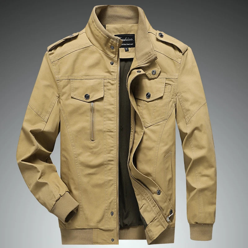 Chaqueta militar